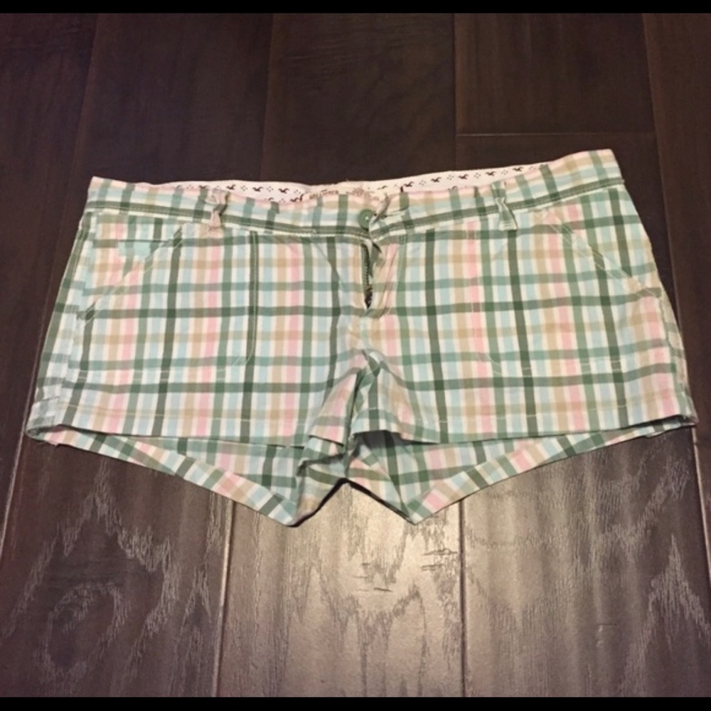 Hollister Shorts Size 7